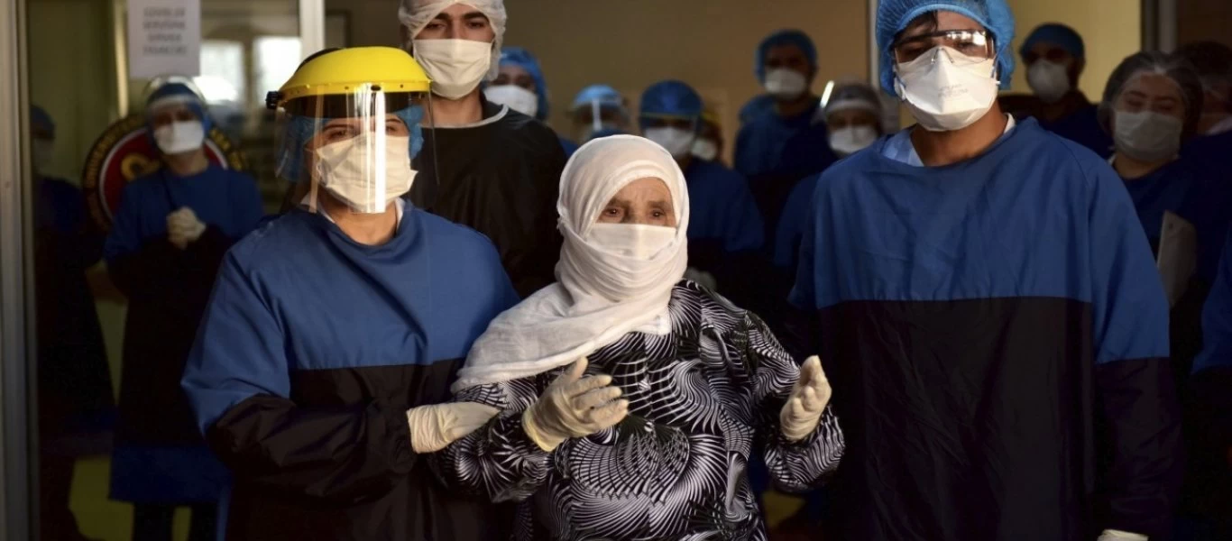 Τουρκία: Ο αριθμός κρουσμάτων του κορωνοϊού ξεπέρασε τον αντίστοιχο του Ιράν